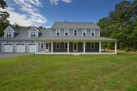 828 Cotuit Rd, Mashpee, MA 02649 photo 2