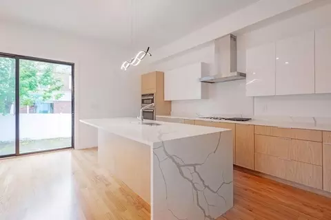 61 Allison St #1 - LEFT, Newton, MA 02458