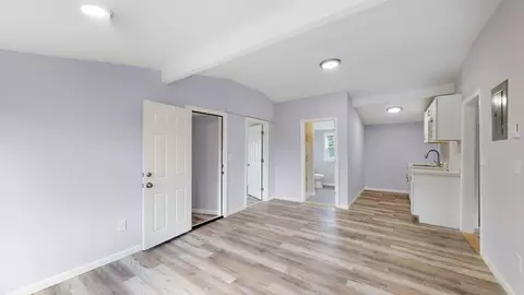 255 Oak St, Springfield, MA 01151 photo 15