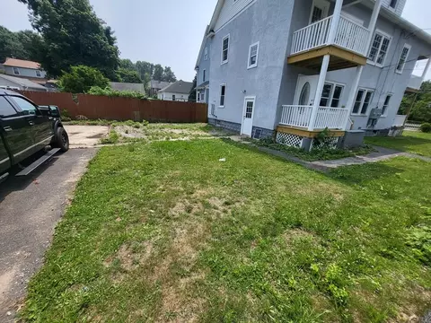 255 Oak St, Springfield, MA 01151 photo 38