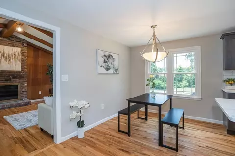 42 Williston Rd, Longmeadow, MA 01106 photo 7