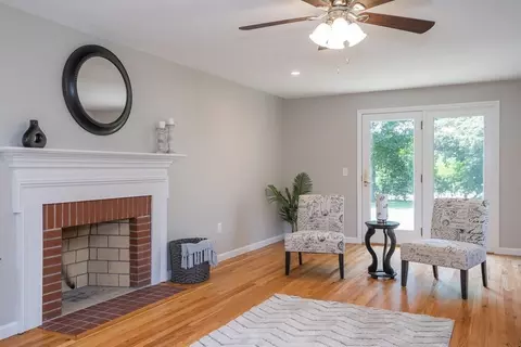 42 Williston Rd, Longmeadow, MA 01106 photo 13