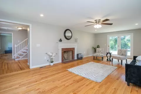 42 Williston Rd, Longmeadow, MA 01106 photo 12