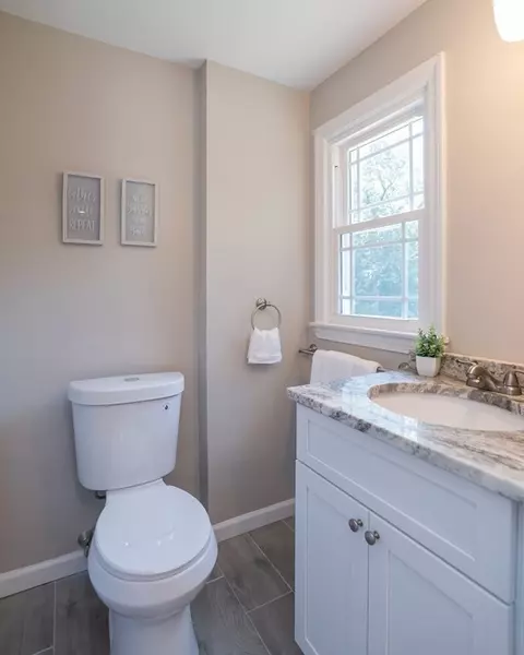 42 Williston Rd, Longmeadow, MA 01106 photo 28