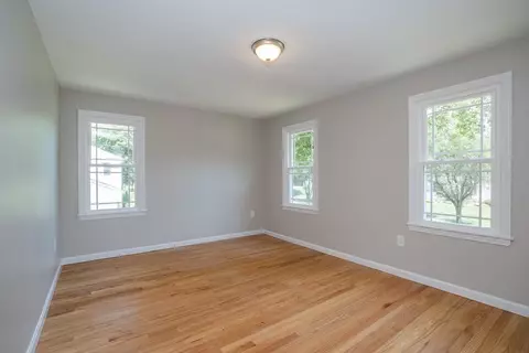 42 Williston Rd, Longmeadow, MA 01106 photo 32