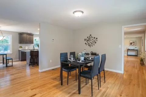 42 Williston Rd, Longmeadow, MA 01106 photo 8