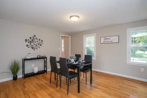 42 Williston Rd, Longmeadow, MA 01106 photo 9