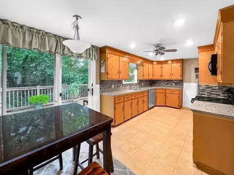 30 View St, Dracut, MA 01826 photo 23