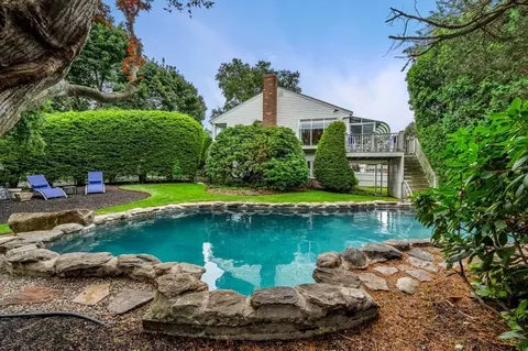 15 Huron Ave, Danvers, MA 01923 photo 12