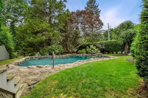 15 Huron Ave, Danvers, MA 01923 photo 8