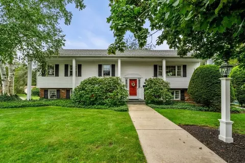 15 Huron Ave, Danvers, MA 01923