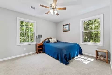 145 Barrington Dr, Springfield, MA 01129 photo 34