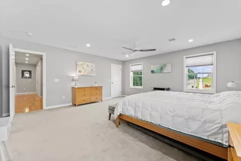 145 Barrington Dr, Springfield, MA 01129 photo 25