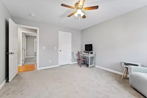 145 Barrington Dr, Springfield, MA 01129 photo 33