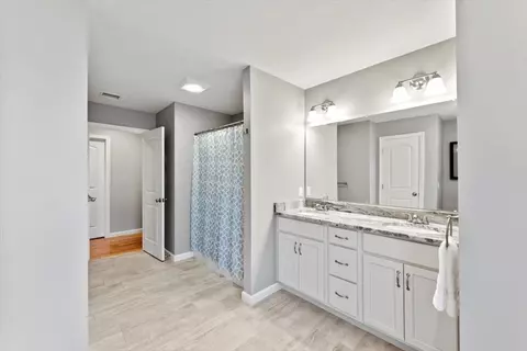 145 Barrington Dr, Springfield, MA 01129 photo 30