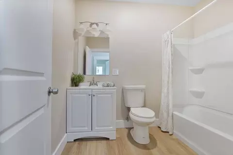 123 Springfield St, Chicopee, MA 01013 photo 19