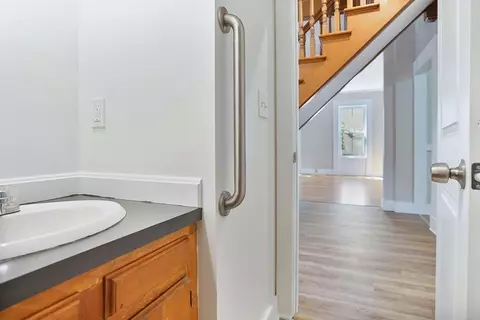 123 Springfield St, Chicopee, MA 01013 photo 10