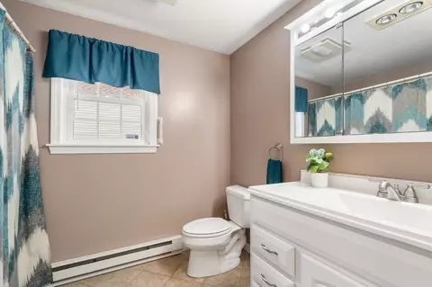 23 Arnold Rd, Douglas, MA 01516 photo 13