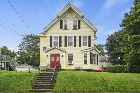 42 Maple St, Marlborough, MA 01752