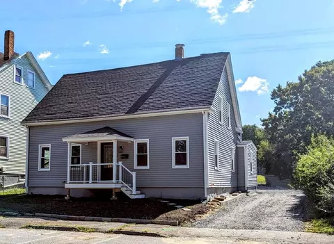 82 E Water St, Taunton, MA 02780