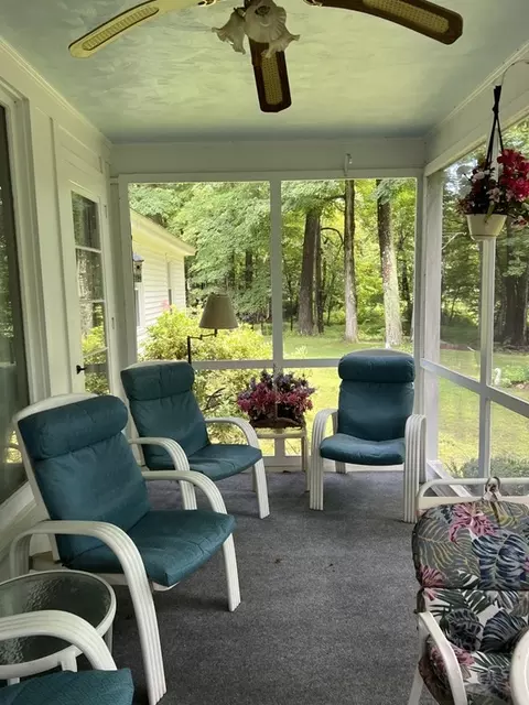 124 Olean, Worcester, MA 01602 photo 8