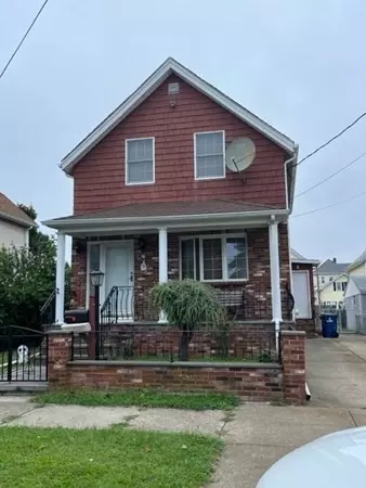 15 Circuit St, New Bedford, MA 02740