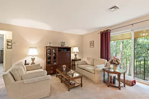 181 Littleton Rd #212, Chelmsford, MA 01824