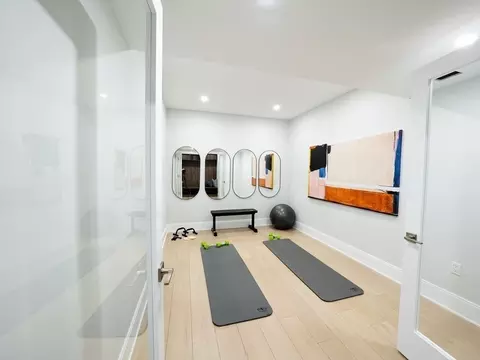 88 Levbert, Newton, MA 02459 photo 37