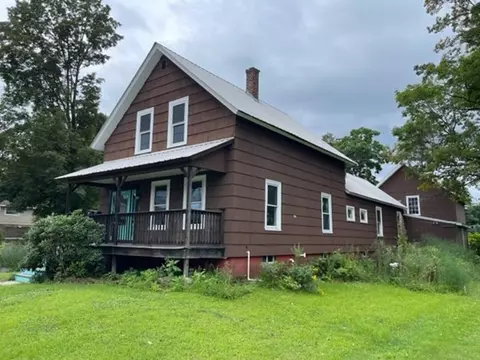 124 Wells St, Greenfield, MA 01301