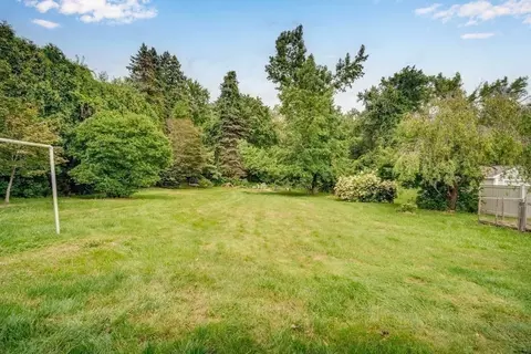 132 Nelson St, Chicopee, MA 01013 photo 29
