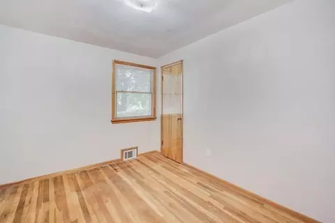 132 Nelson St, Chicopee, MA 01013 photo 13