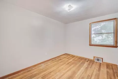 132 Nelson St, Chicopee, MA 01013 photo 12