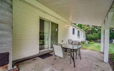 132 Nelson St, Chicopee, MA 01013 photo 28