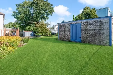 67 California, Fall River, MA 02723 photo 8