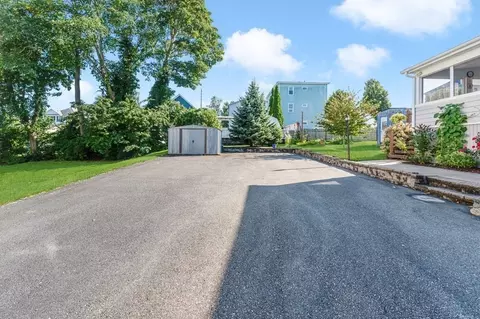 67 California, Fall River, MA 02723 photo 6