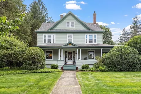12 Montague St, Montague, MA 01376
