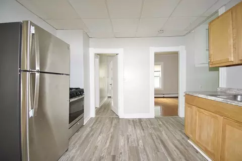 19 Warriner Ave, Springfield, MA 01108 photo 24