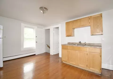 19 Warriner Ave, Springfield, MA 01108 photo 15