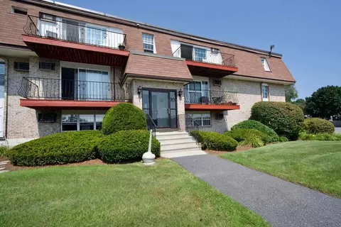 20 Williamsburg Ct #11, Shrewsbury, MA 01545