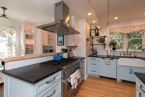 44 Baker Ave #2, Beverly, MA 01915 photo 12