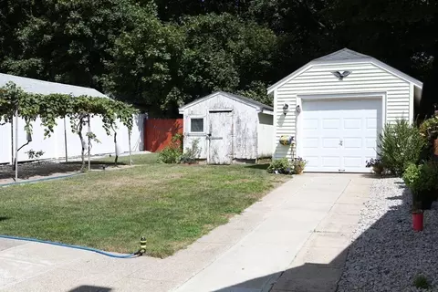 58 Sevigny, Fall River, MA 02723 photo 23