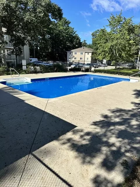 451 School St #10-7, Marshfield, MA 02050
