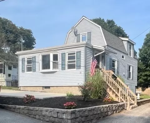 76 Squanto Rd, Weymouth, MA 02191
