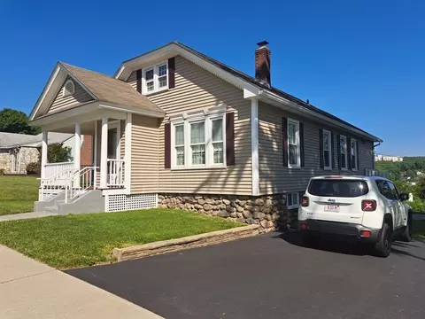 185 Orient St, Worcester, MA 01604