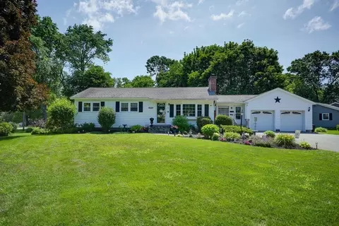 21 Buckman Dr, Chelmsford, MA 01824