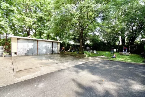23 Vinton St, Springfield, MA 01104 photo 18