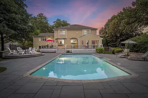 14 Morgan Dr, Danvers, MA 01923