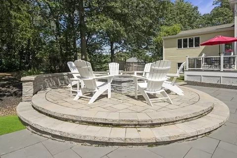 14 Morgan Dr, Danvers, MA 01923 photo 40