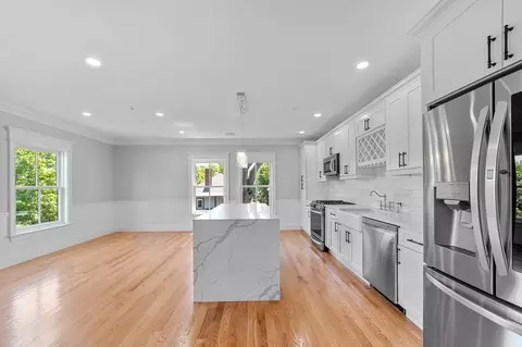 3 Melville Ave #6, Dorchester Center, MA 02124