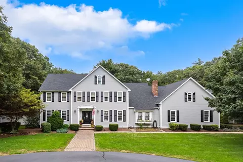 10 Rosewood Dr, Kingston, MA 02364